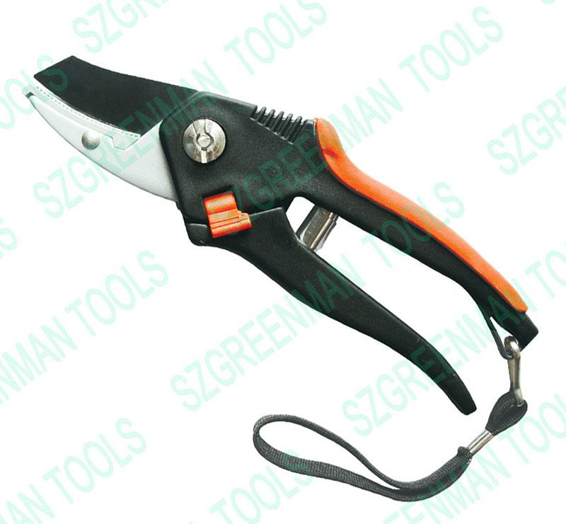 Classic Hand Pruning Shears with Plastic Handle